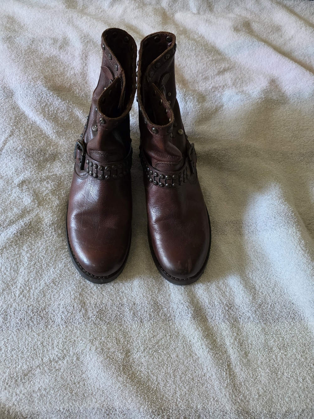 Frye Studded Brown Leather Ankle Boots - Picture 4 of 4